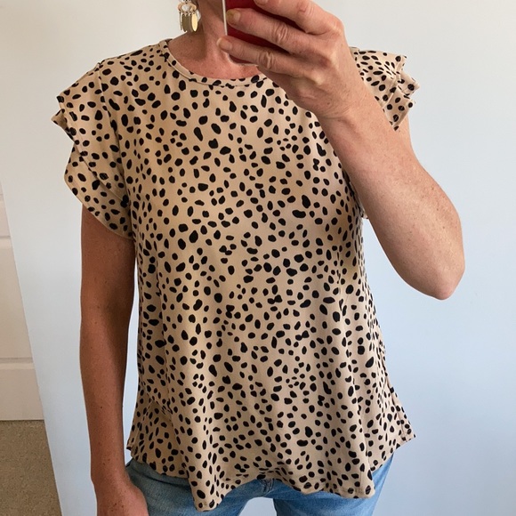Animal Print Ruffled Sleeve Top - Picture 3 of 10